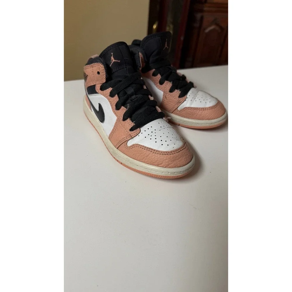 Nike Air‎ Jordan 1 Mid Pink Quartz kids athletic shoes sneakers size 13c